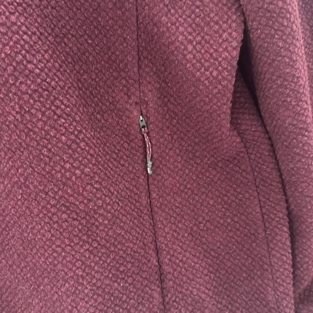 7 Diamonds Maroon Hooded Sweatshirt - Picture 2 of 6